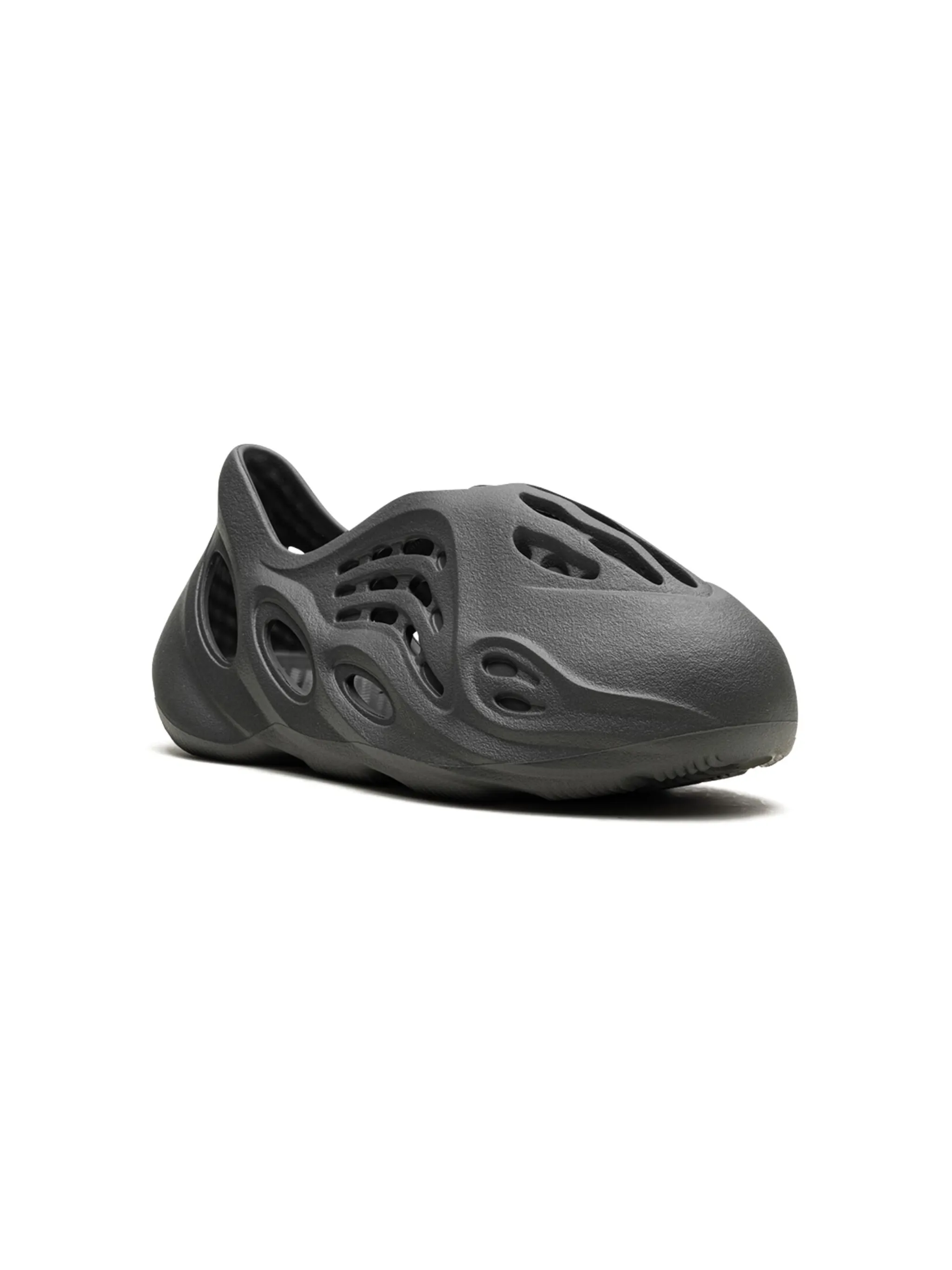 

Кроссовки Yeezy Foam RNR Carbon Adidas Yeezy Kids, черный