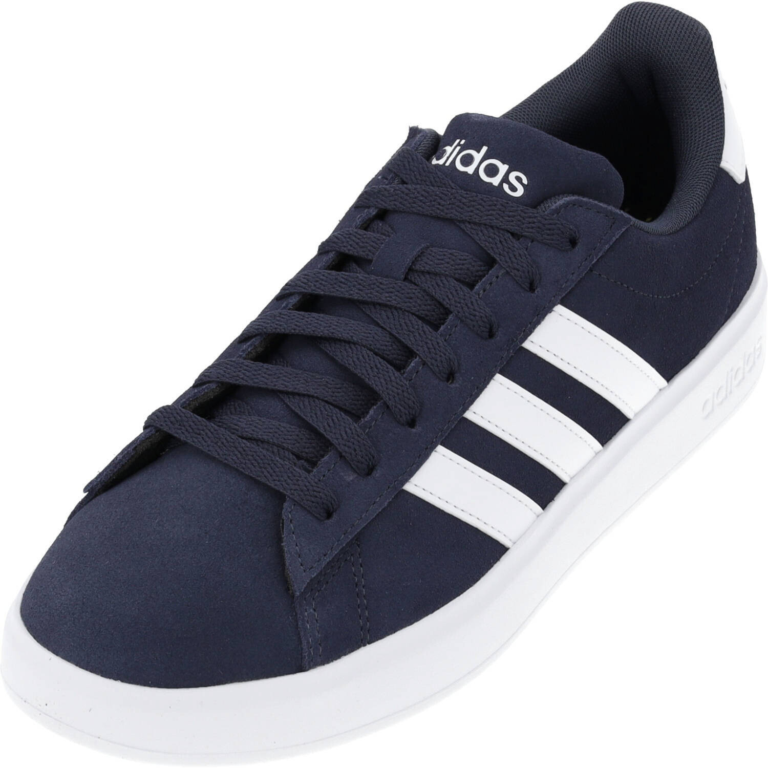 

Низкие кроссовки adidas Low, цвет shadow navy/flwr white/shadow