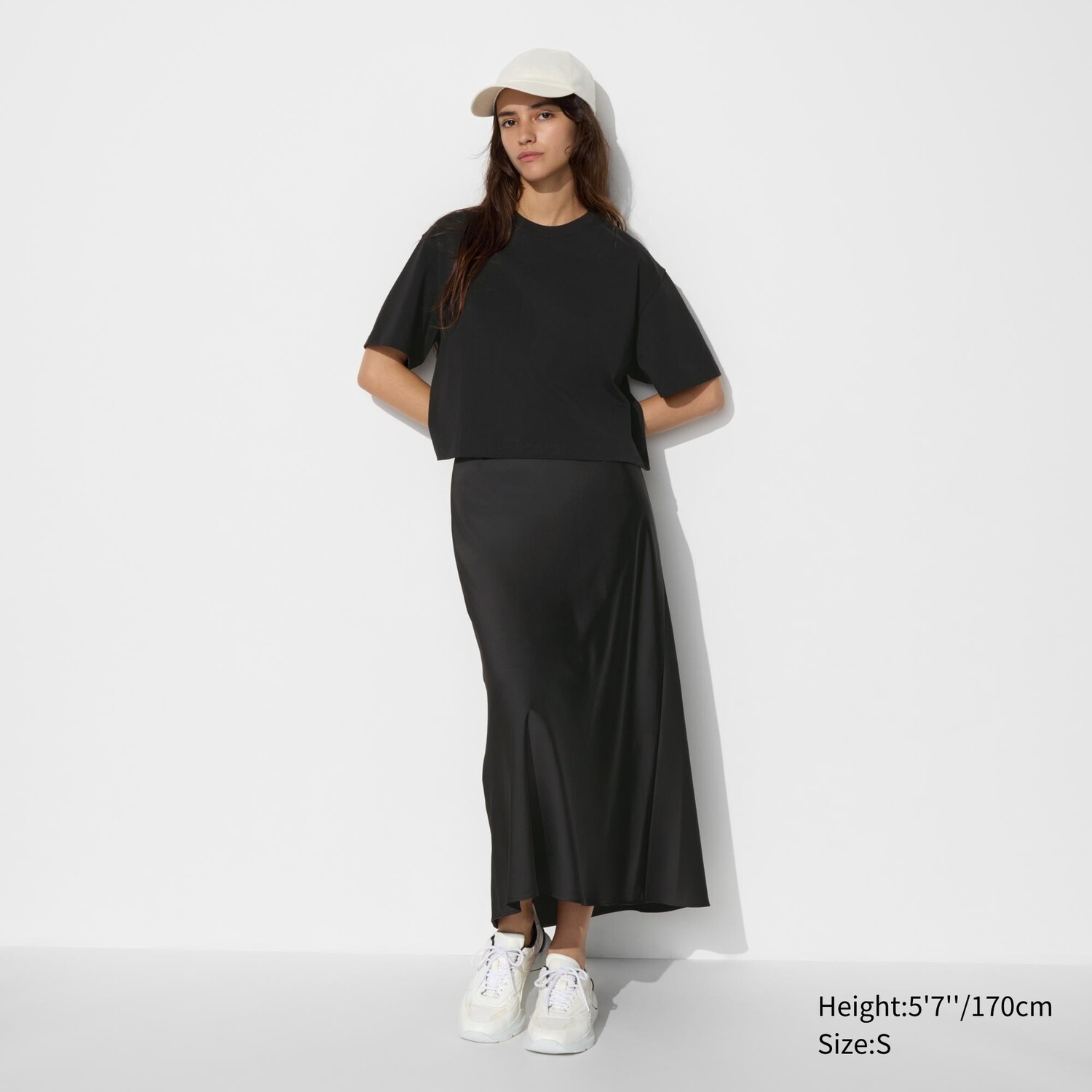 

Атласная юбка UNIQLO, черный