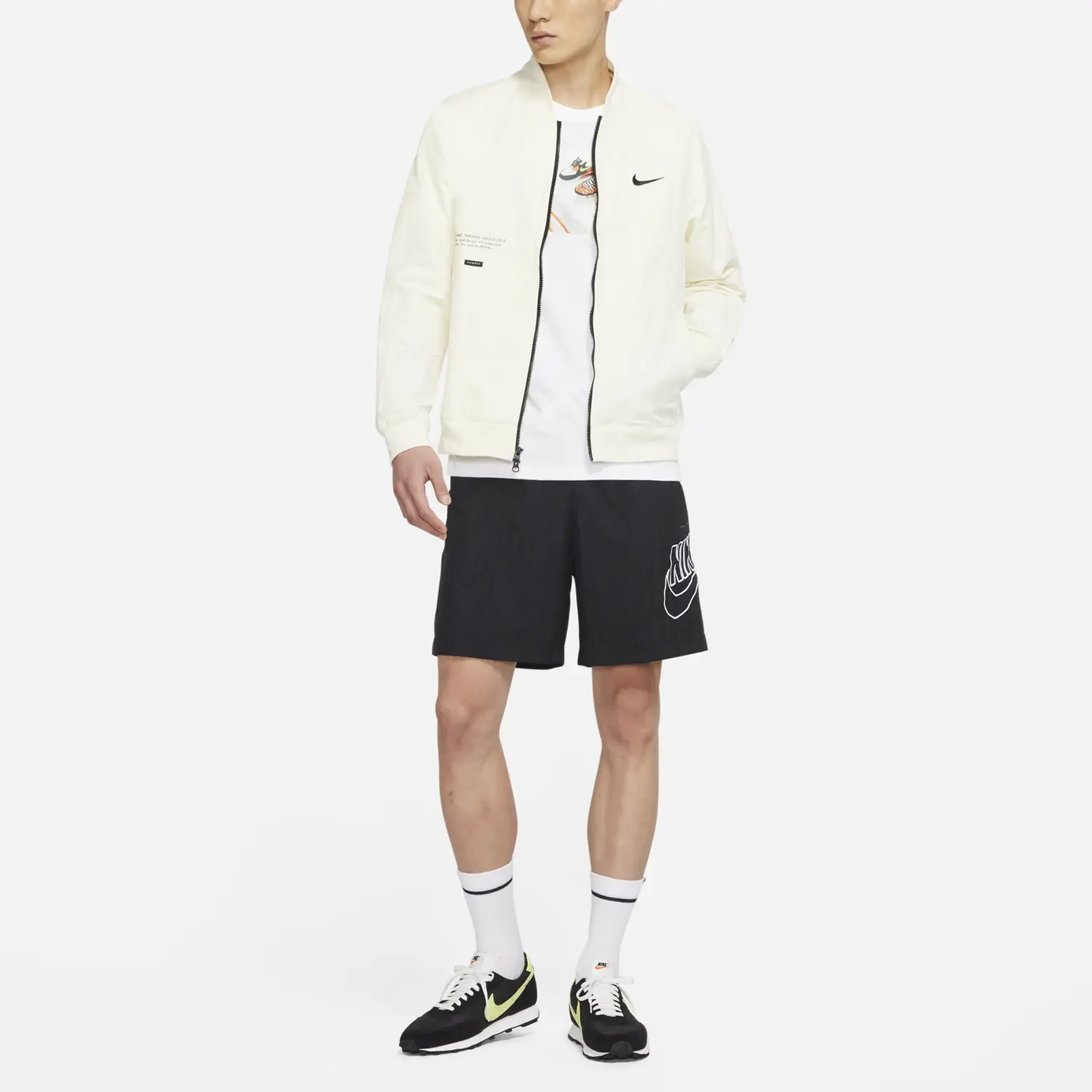 Nike Спортивная куртка весенняя мужская молочно-белая, Coconut Milk White — фото 4