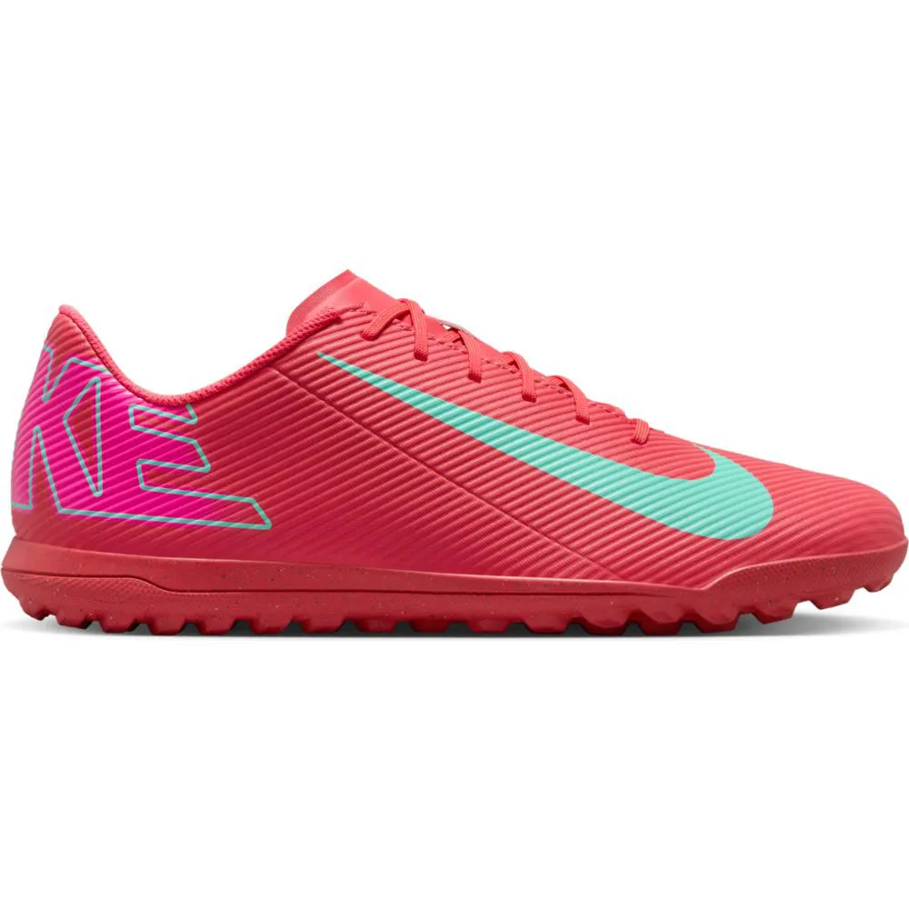 

Футбольные бутсы Nike Mercurial Vapor 16 Club TF, красный