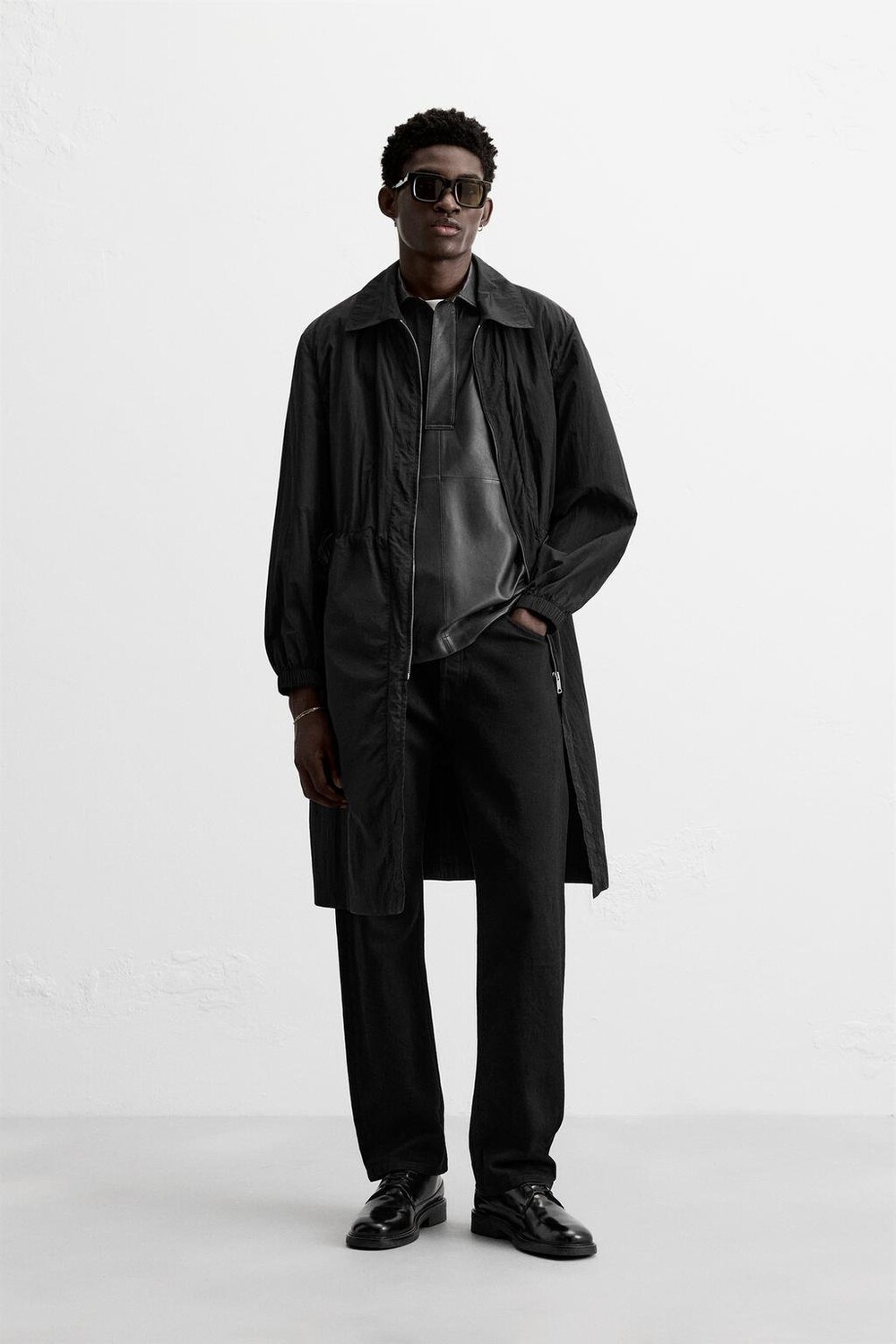 

Легкая парка ZARA, черный