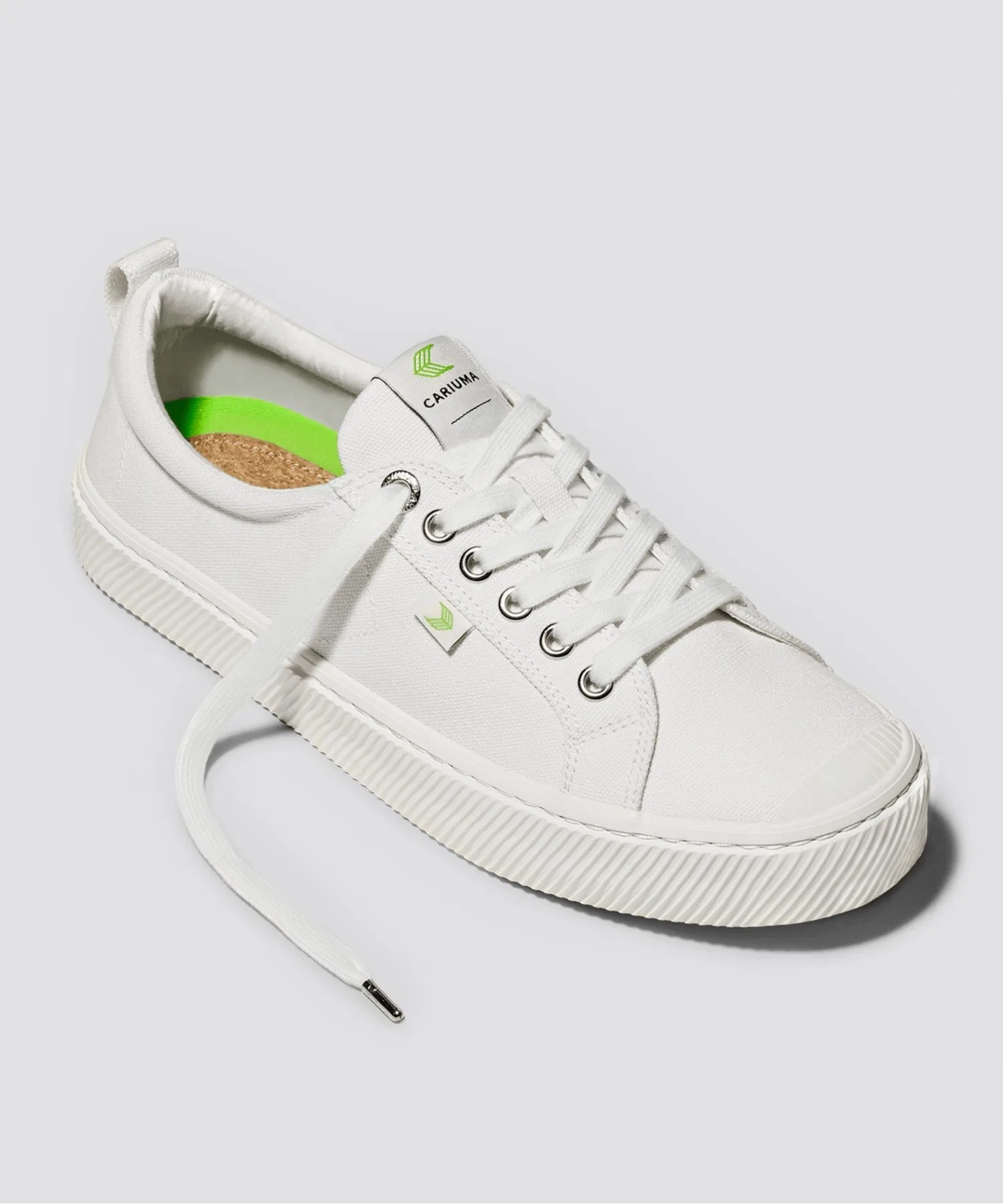 Мужские кеды из канваса Kinetics OCA Low белые