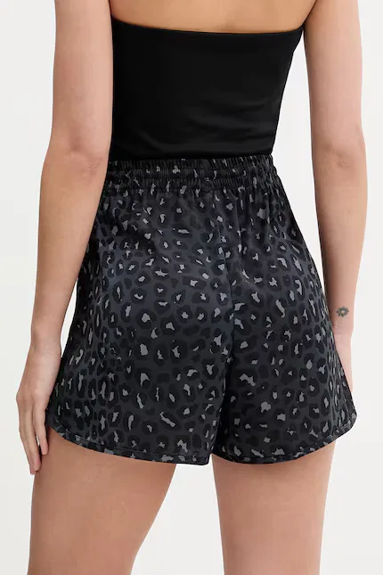 Шорты из полиэстера Stn Shorts Adidas Originals, черный — фото 3