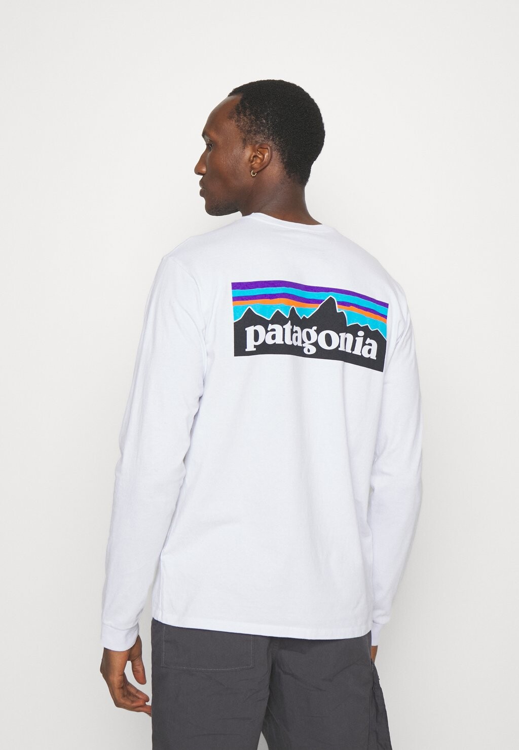 

Топ с длинными рукавами LOGO RESPONSIBILI TEE Patagonia, цвет white
