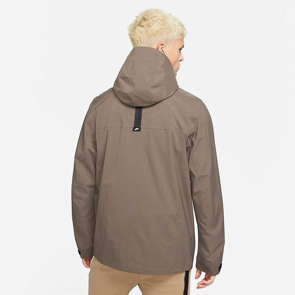 Куртка Nike Sportswear Storm-Fit ADV M65 Shell Jacket 'Ironstone', цвет ironstone/ black — фото 2