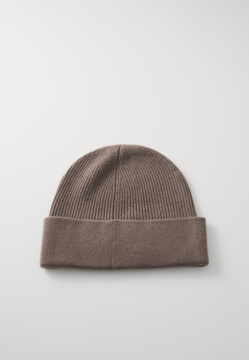 

Шапка CHUNKY OPEN BEANIE Calvin Klein, серо-коричневый