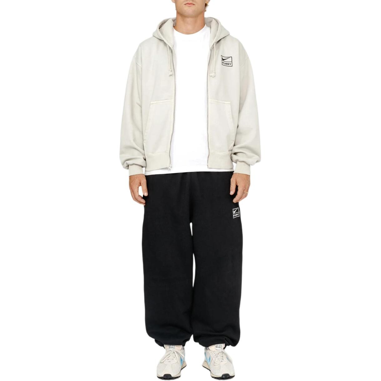 

Stussy Clothing Куртка унисекс белая Nike, белый