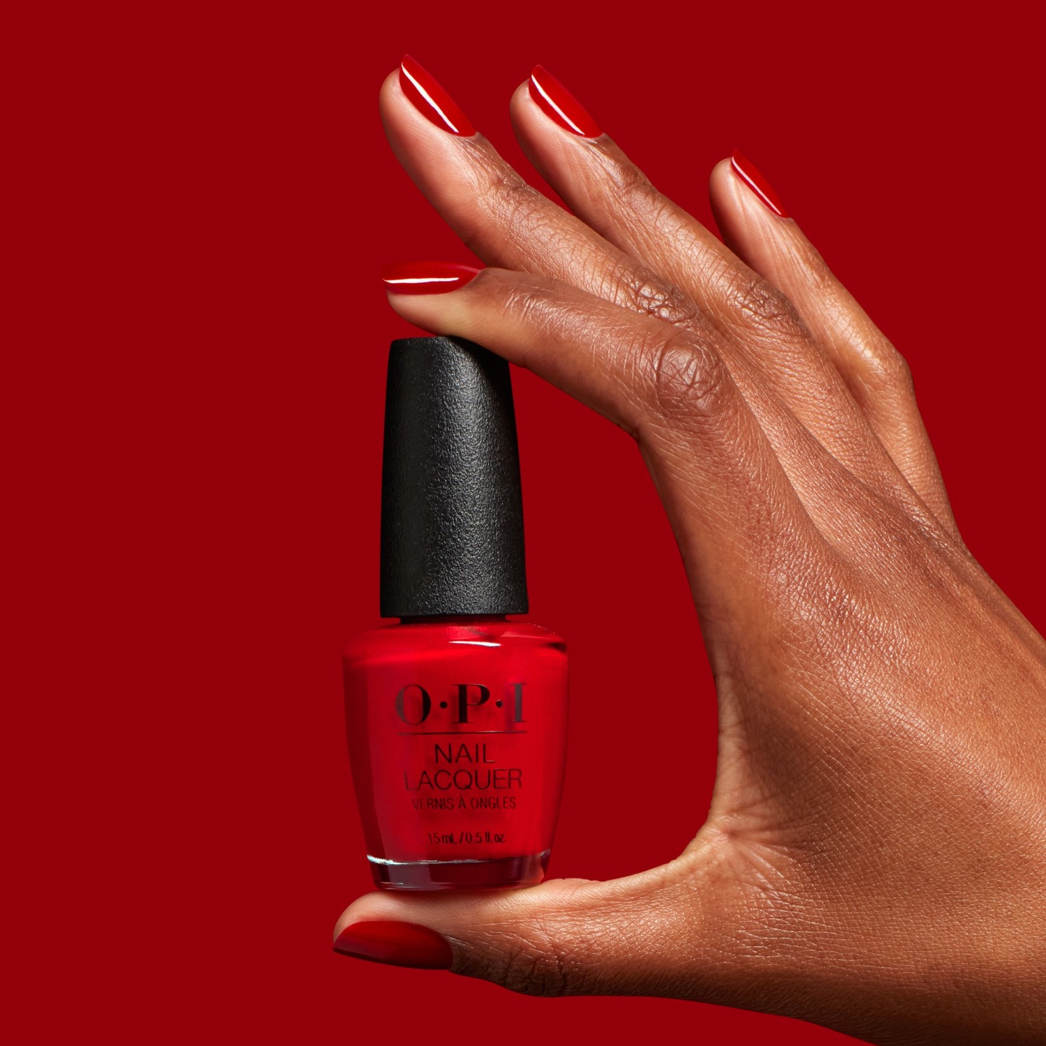 Лак для ногтей nail lacquer holiday 2025 - good enough to treat Opi, hrs05 - red velvet vixen, объем 15 мл — фото 3