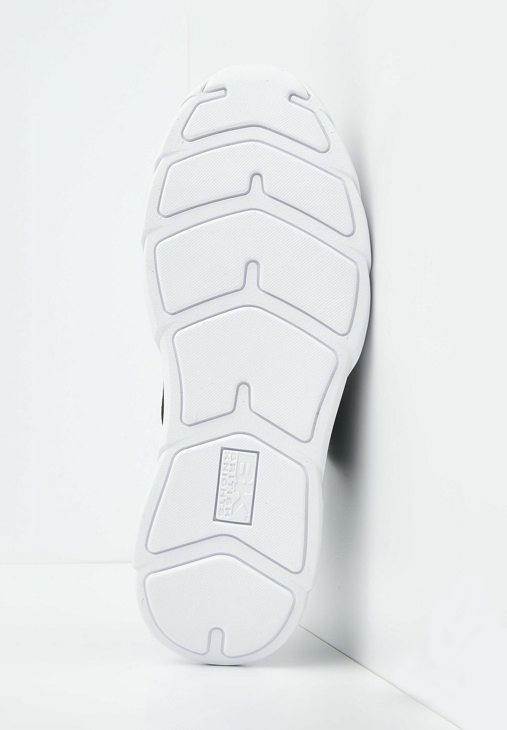 

Кроссовки SNEAKER British Knights, черный