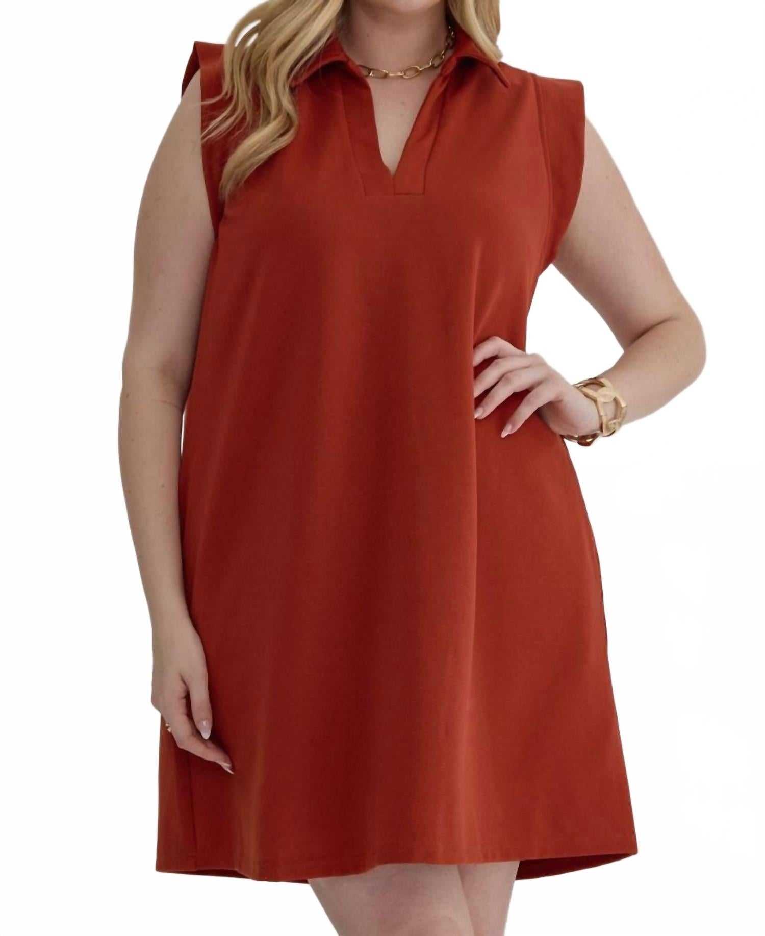 

Entro Мини-платье без рукавов - больших размеров, ржавого цвета