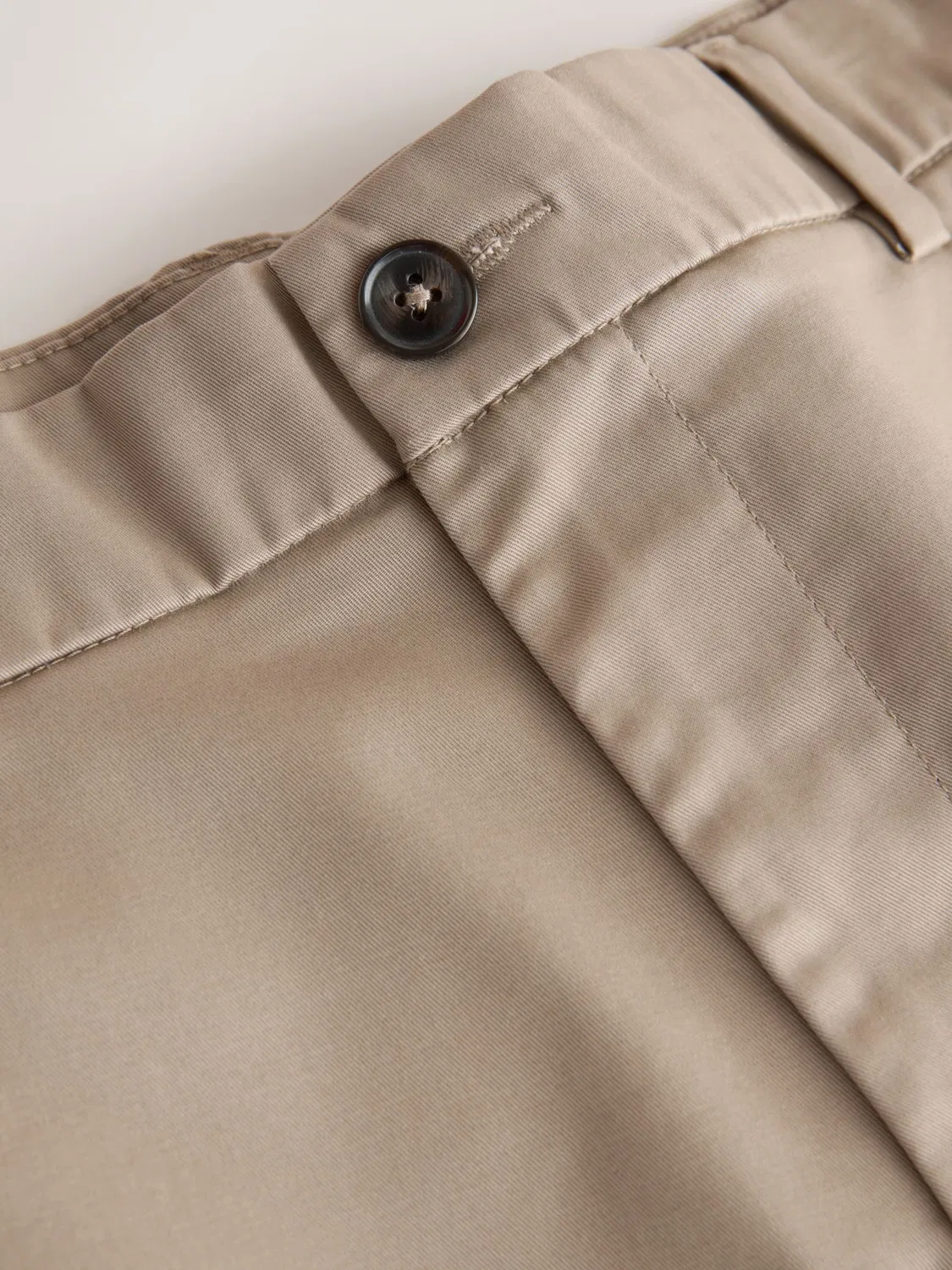 Свободные брюки-чиносы Next, Mocha — фото 2