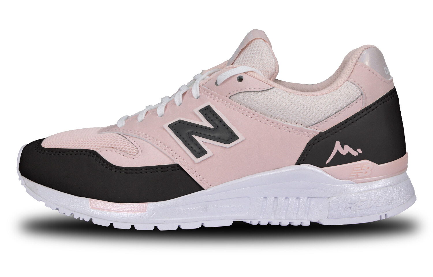 

Кроссовки женские NB 840 с низким верхом, черные/розовые New Balance