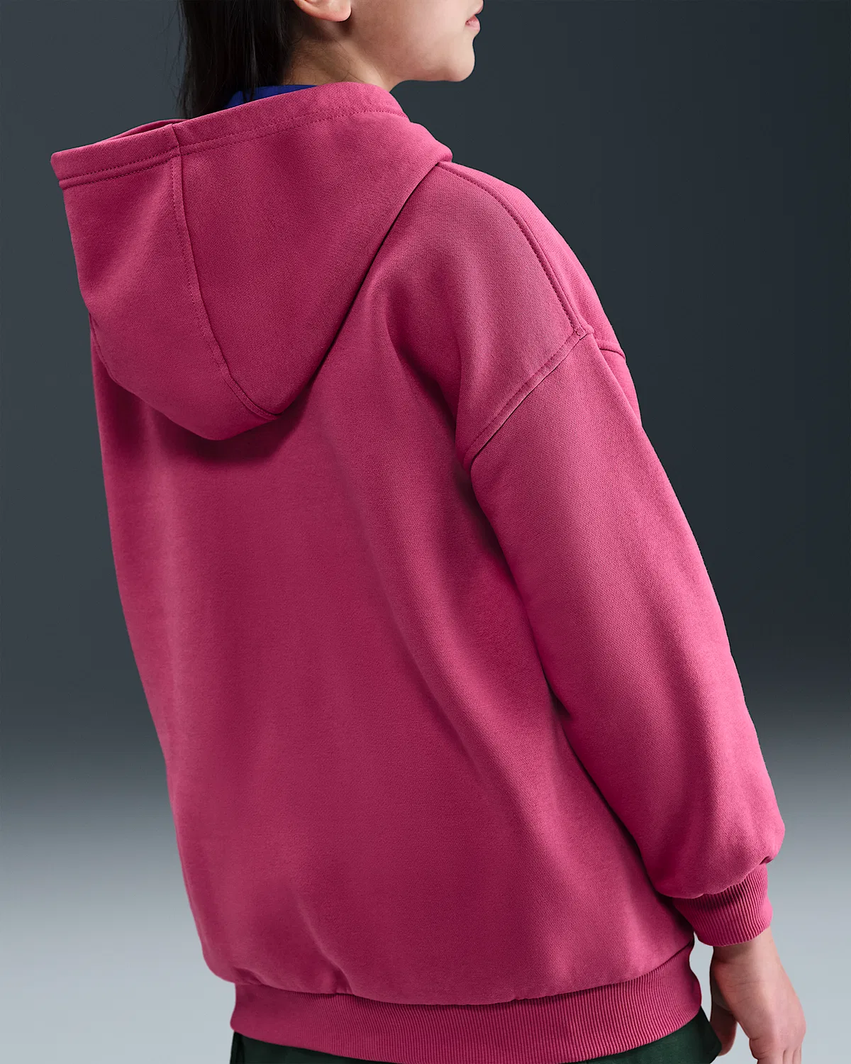Детский оверсайз худи Nike Sportswear Club Fleece, Sweet Beet/Sweet Beet/White — фото 4