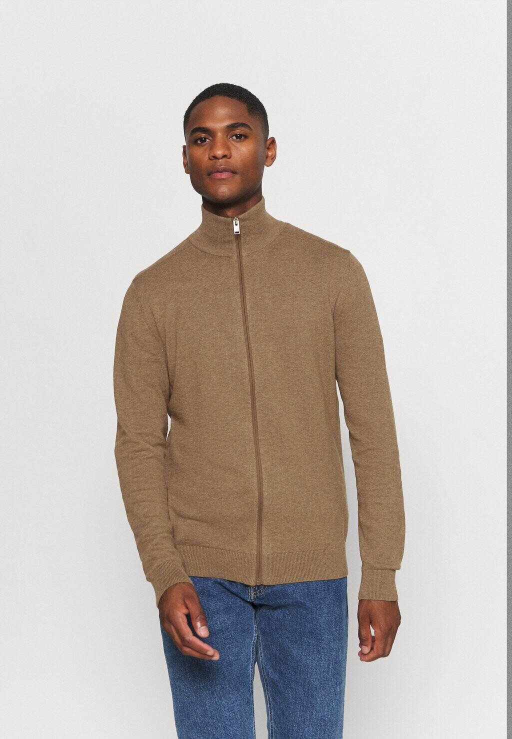 

Кардиган Selected BERG FULL ZIP B NOOS, цвет Teak Melange, Коричневый, Кардиган Selected BERG FULL ZIP B NOOS, цвет Teak Melange