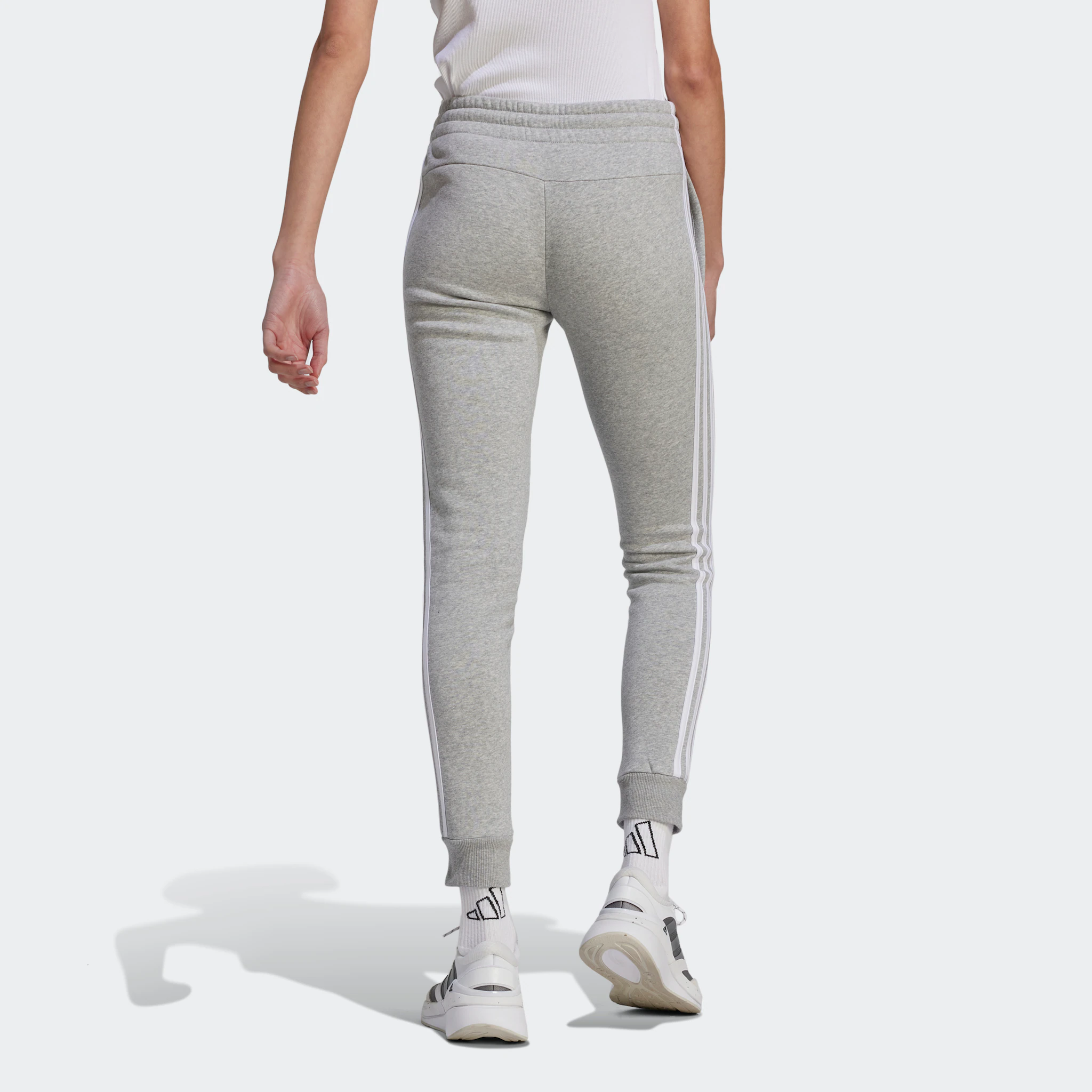 

Спортивные брюки Adidas Sportswear "W 3S FL C PT" (1 шт.), белый