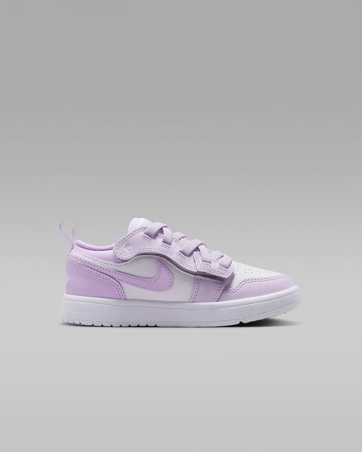 Детские кроссовки Jordan 1 Low Alt, Barely Grape/Violet Mist/White — фото 3