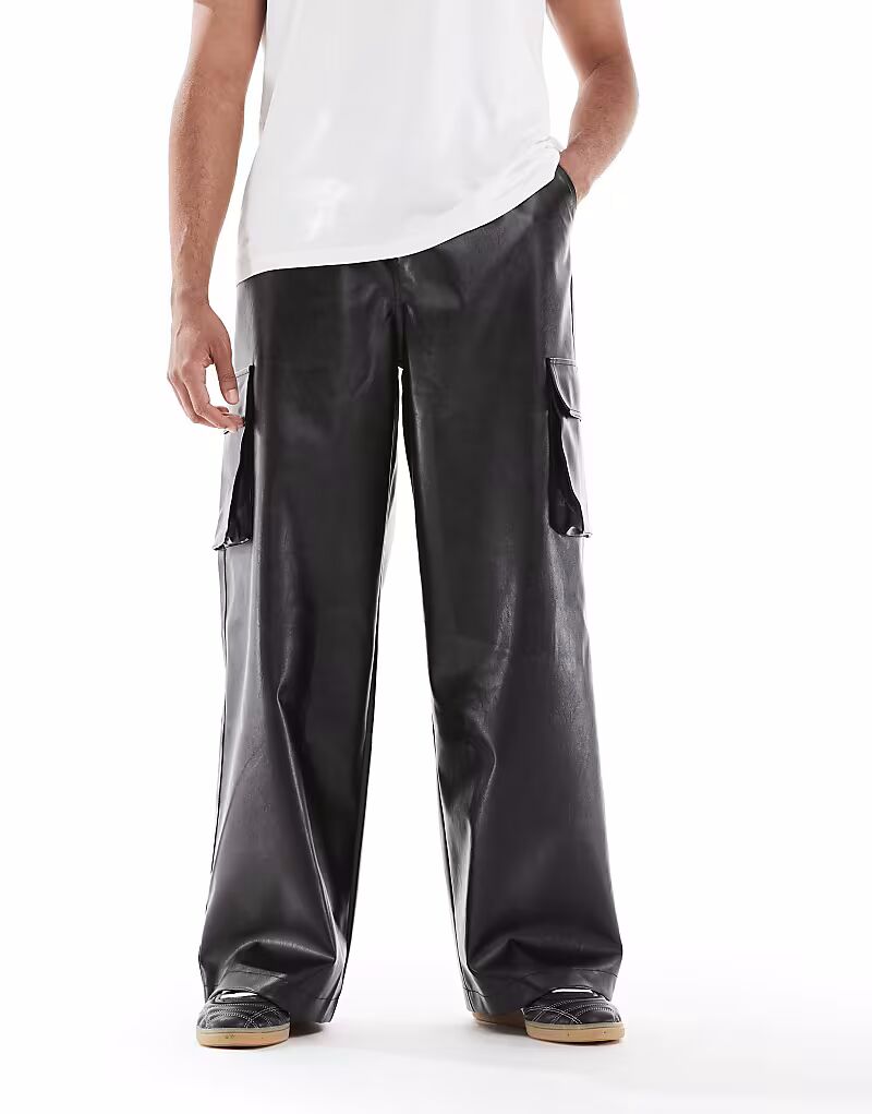 

Свободные брюки-карго из черной искусственной кожи Asos Design