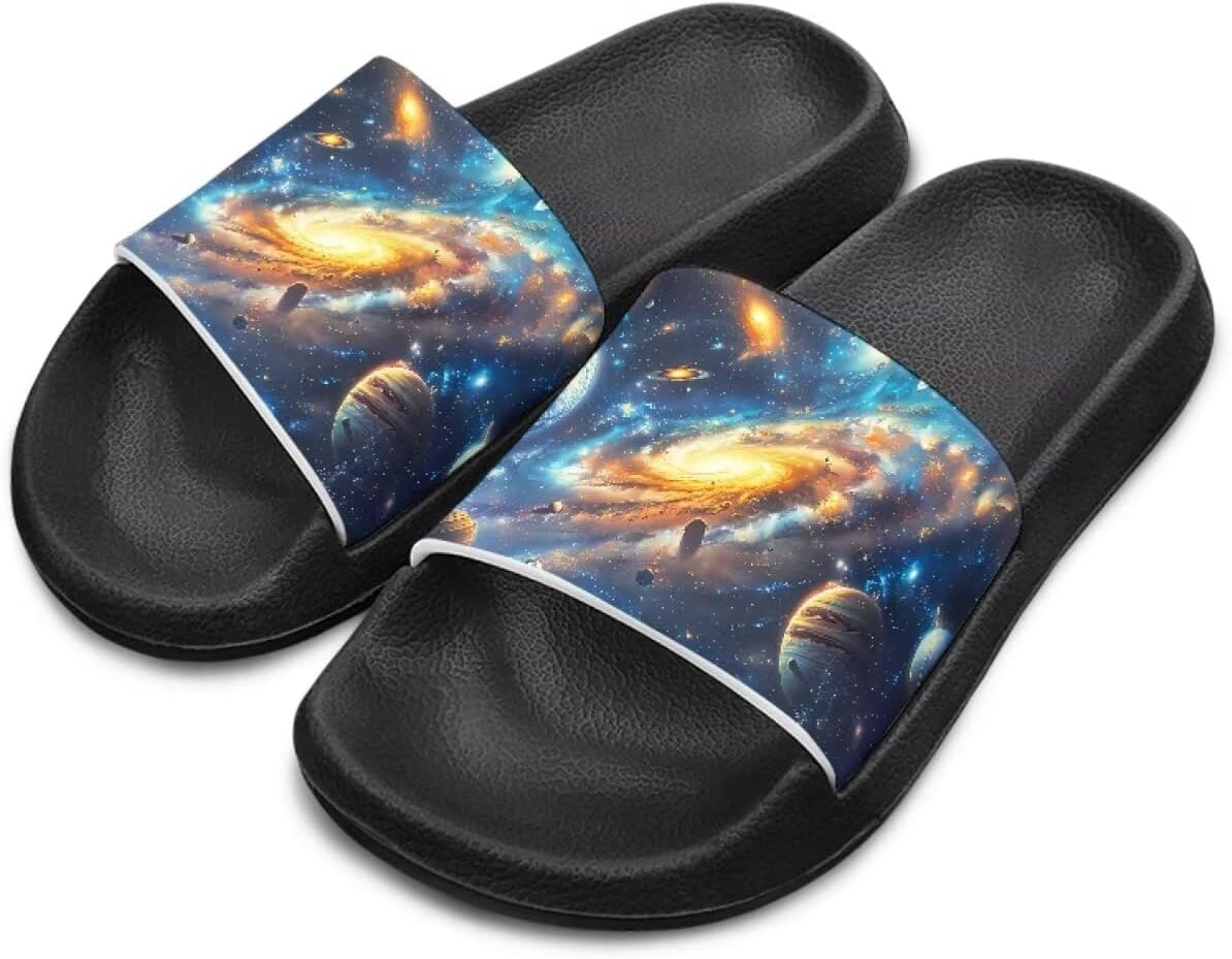 

Детские шлепанцы для мальчиков и девочек, летние тапочки, для улицы, пляжа, бассейна, душа, спорта, подарок (младший/старший ребенок) Cugasmaru, Out Space