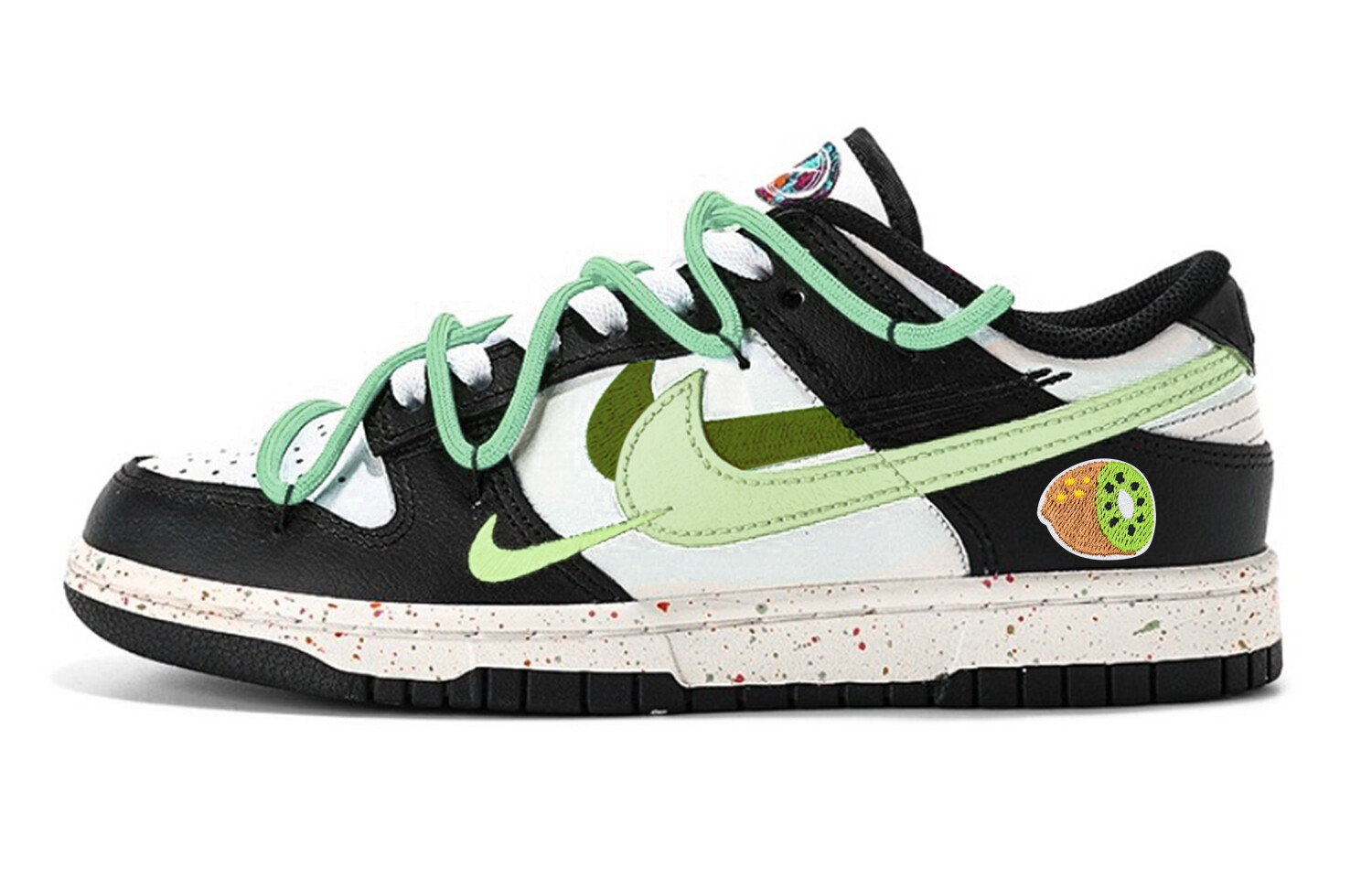 

Женские кроссовки для скейтбординга Nike Dunk, Black/White/Green