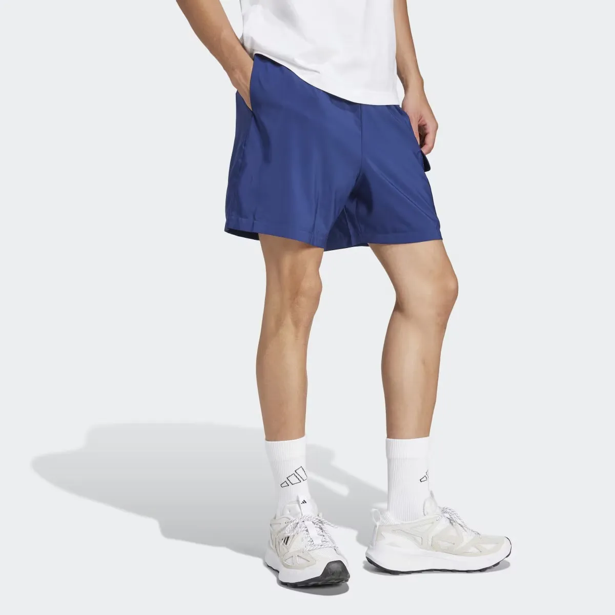 Мужские шорты-карго Adidas Essentials с маленьким логотипом Chelsea, синий — фото 4