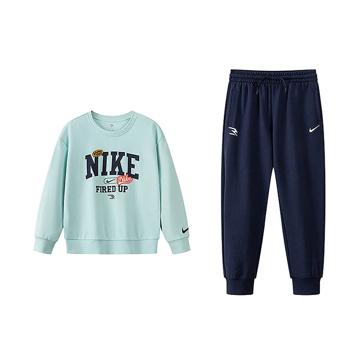 Детский спортивный комплект Casual Nike, светло-зеленый