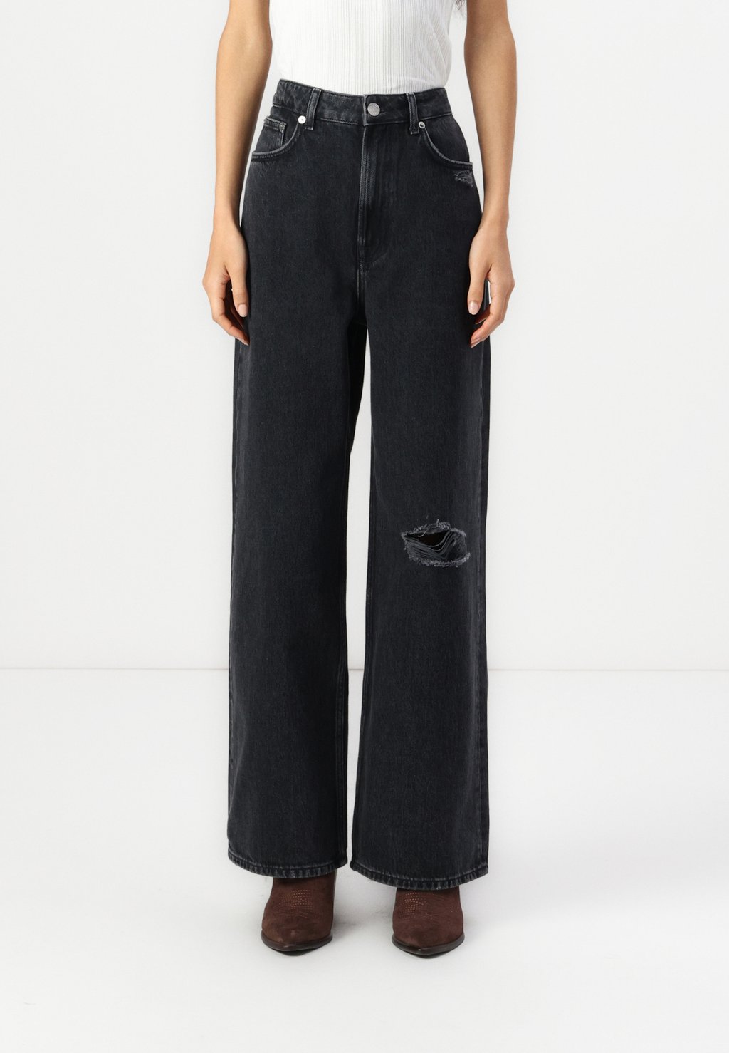 

Джинсы прямого кроя SHELLY JEANS Samsøe Samsøe, черный деним