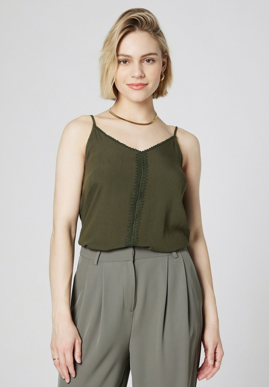

Топ Guido Maria Kretschmer Collection, зеленый