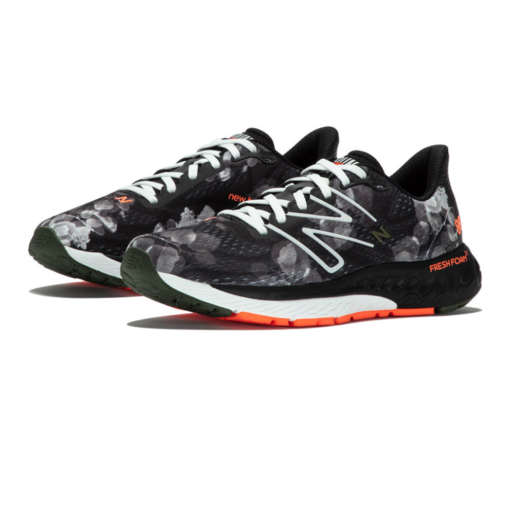 

Кроссовки для бега New Balance London Edition Fresh Foam X 880v13, серый