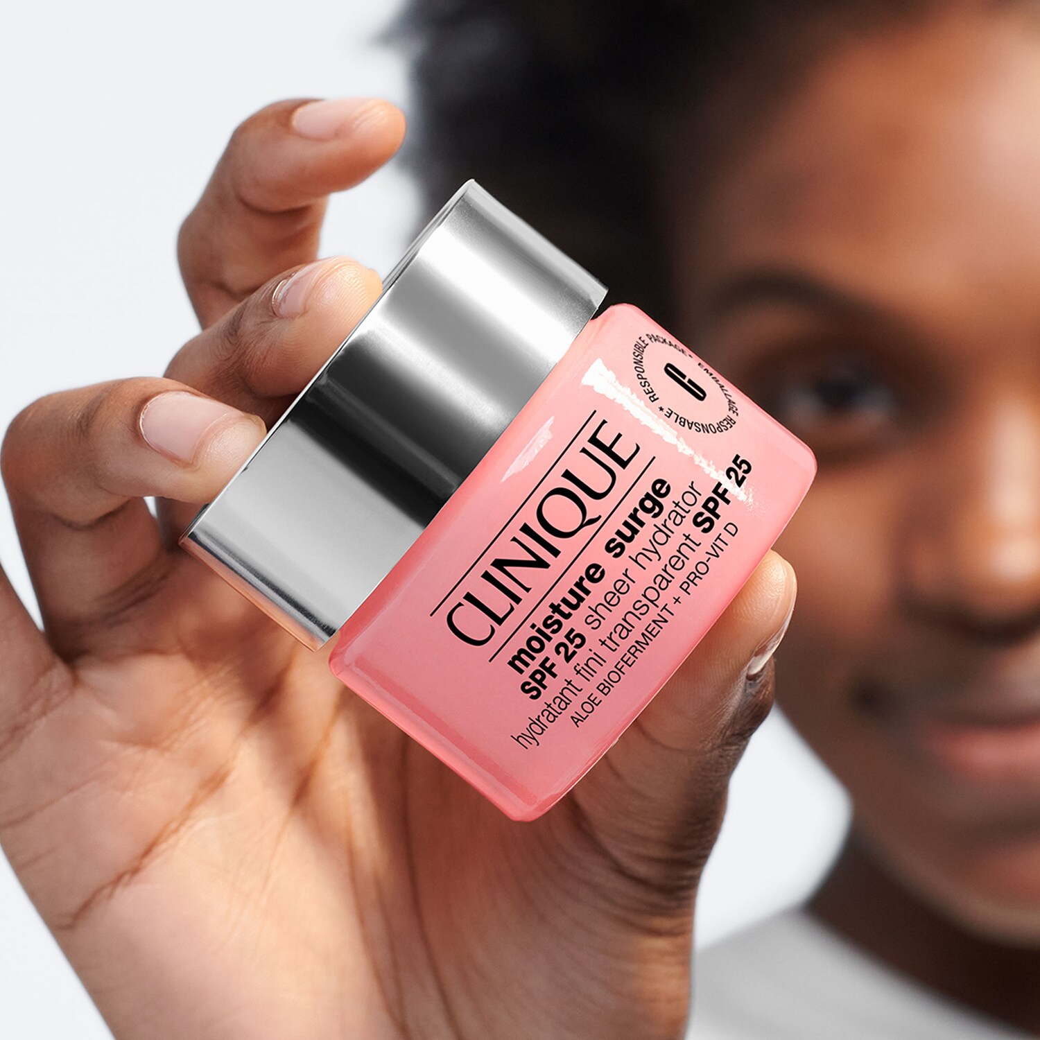 Крем для лица SPF CLINIQUE Увлажняющий с солнцезащитным фактором. Moisture Surge — фото 4