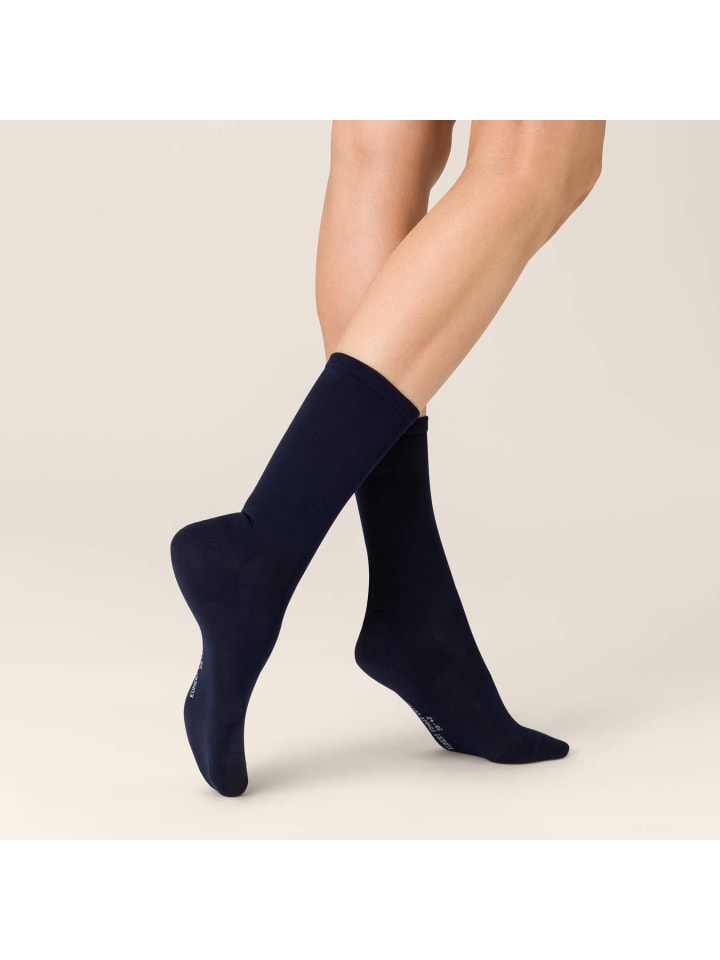 

Носки из тончайшего хлопка с манжетой, не сдавливающей мышцы, темно-синего цвета Kunert