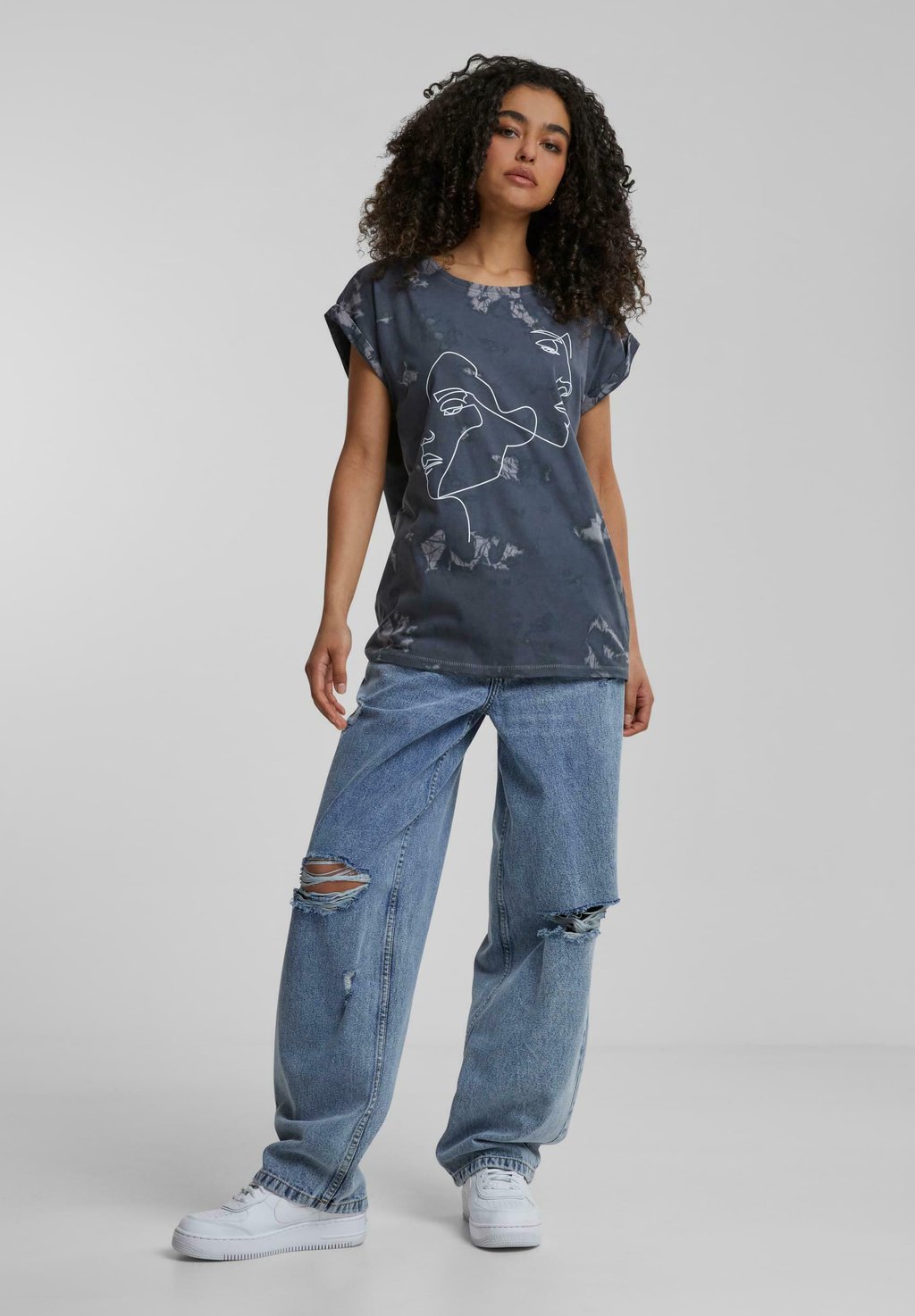 

Футболка с принтом ONE LINE FIT Mister Tee, серый