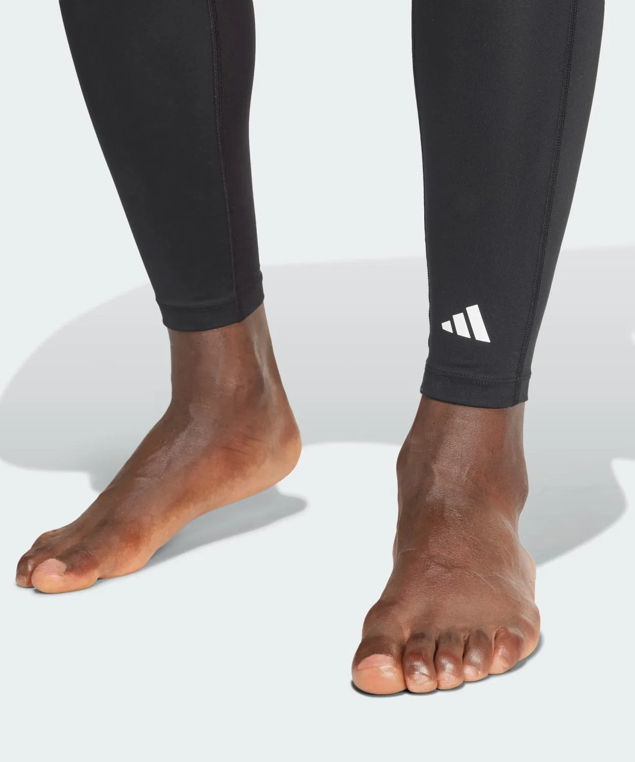Компрессионные тренировочные лонг-леггинсы adidas Techfit, черные — фото 3