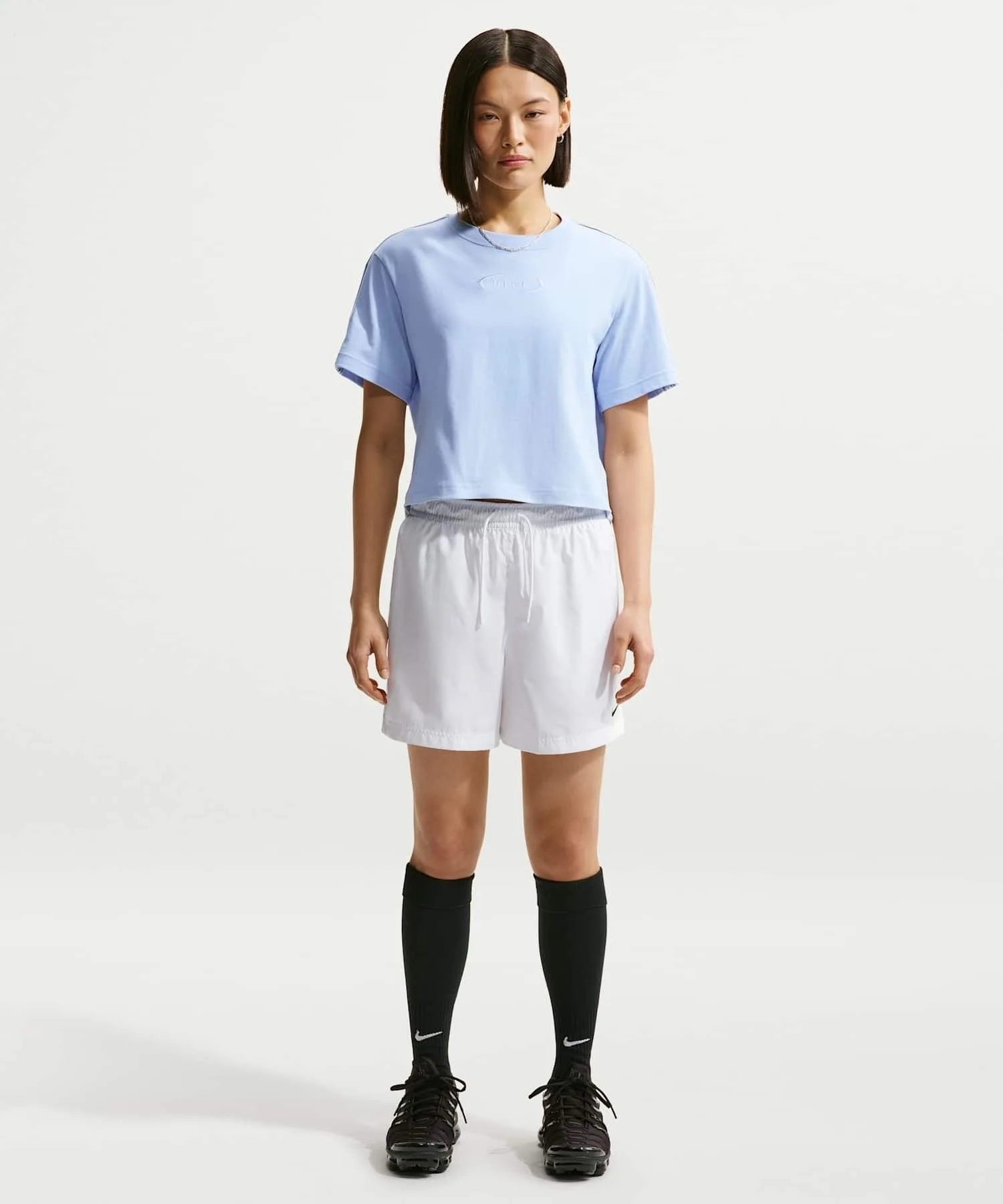 Женская футболка свободного кроя с коротким рукавом Nike Sportswear Classic IR7870-407 голубой — фото 4