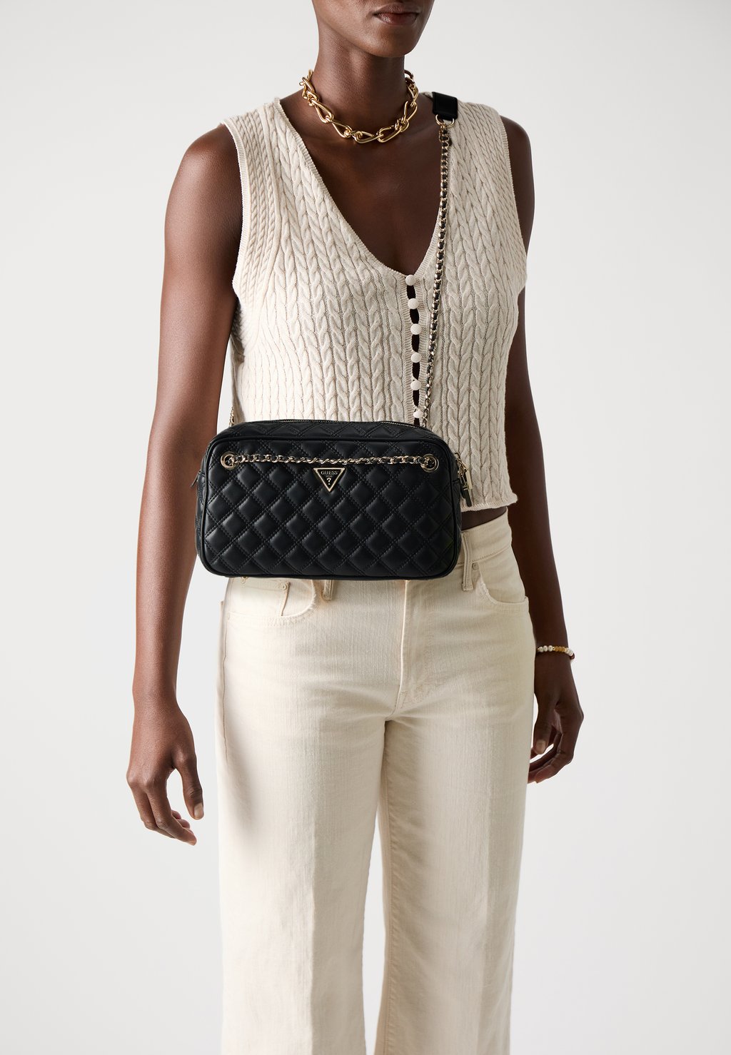 

Сумка через плечо GIULLY SHOULDER SATCHEL - Across body bag Guess, черный