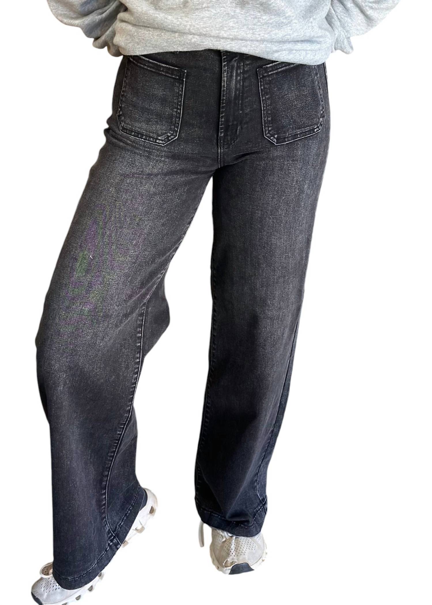 

Джинсы клеш с мини-накладными карманами черного цвета JUST BLACK DENIM