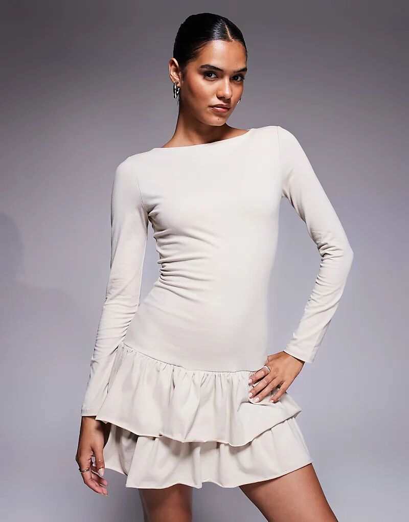 

Мини-платье Fashionkilla из хлопка с длинными рукавами и заниженной талией, оборками по подолу, песочного цвета