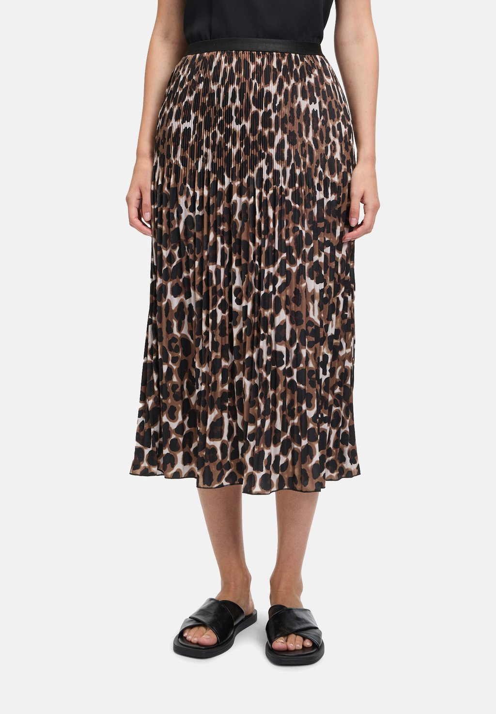 

Юбка плиссированная À IMPRIMÉ ANIMALIER Betty & Co, коричневый
