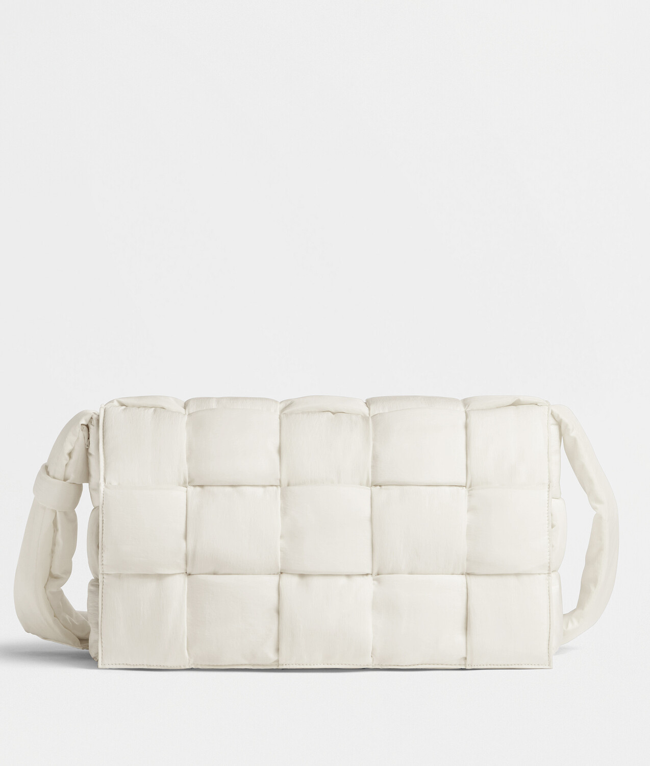 

Сумка через плечо Bottega Veneta, белый