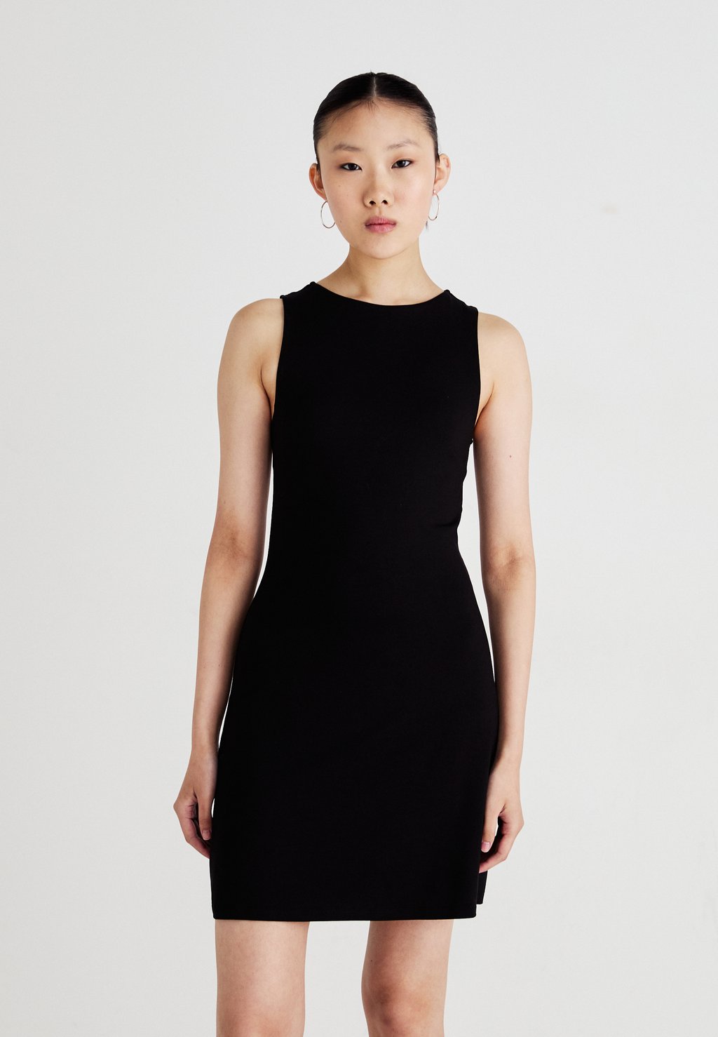 

Платье из джерси Gina Tricot, черный