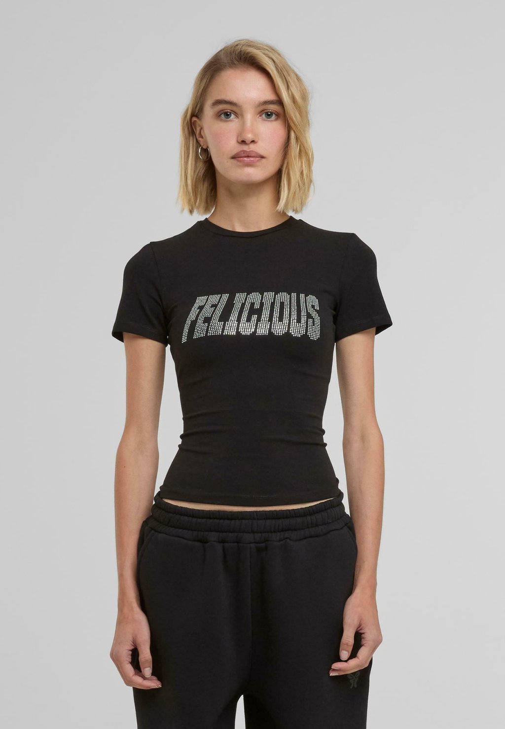 

Футболка с принтом TIGHT RHINESTONES FELICIOUS, черный