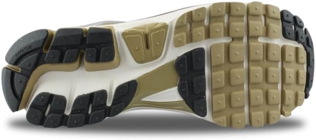 Кроссовки для гимнастики Nike мужские, 6, Metallic Pewter/Med Ash/Beige — фото 4