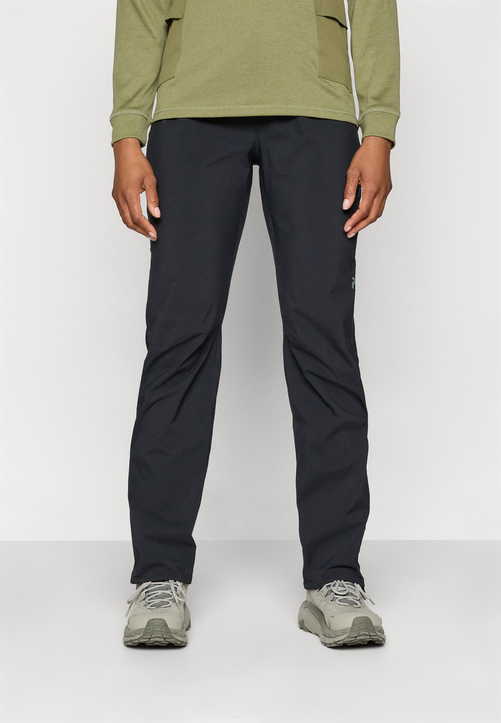 

Брюки для активного отдыха TRAIL HIPE SHELL PANTS Peak Performance, черный