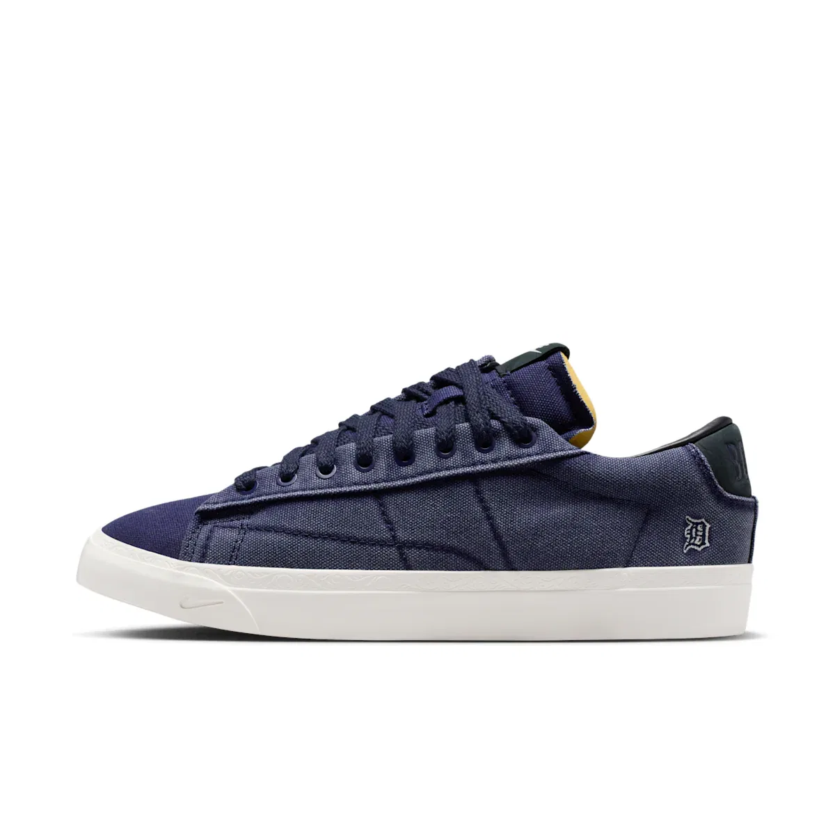 Мужские низкие кроссовки Blazer Low x Book Shoes Nike, синий