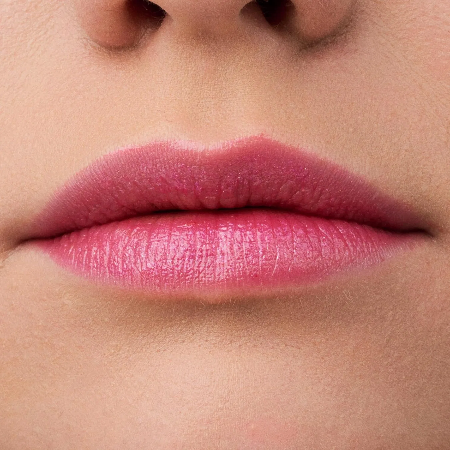 Бальзам для губ с блестками Glitter Glam Glow №010 от Catrice Catrice, 010 Oh My Glitter! — фото 4