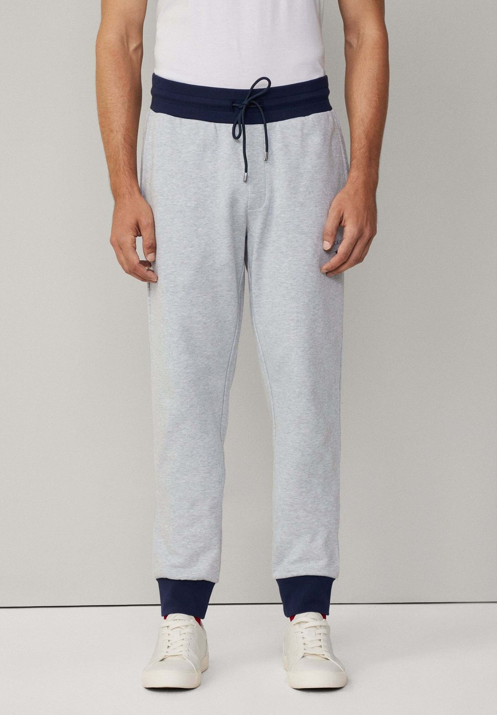 

Спортивные штаны Hackett London, светло-серый