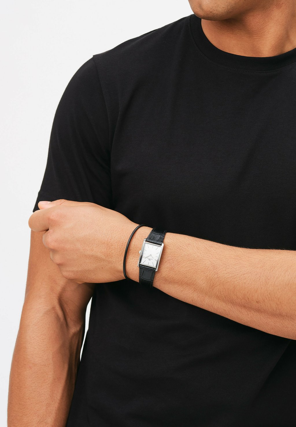 

Часы BOUND Daniel Wellington, серебряный