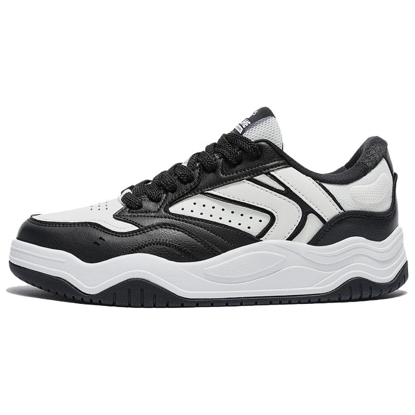 

Slip Resistant Abrasion Resistant Low top Skateboard Shoes Men's KELME, черный белый