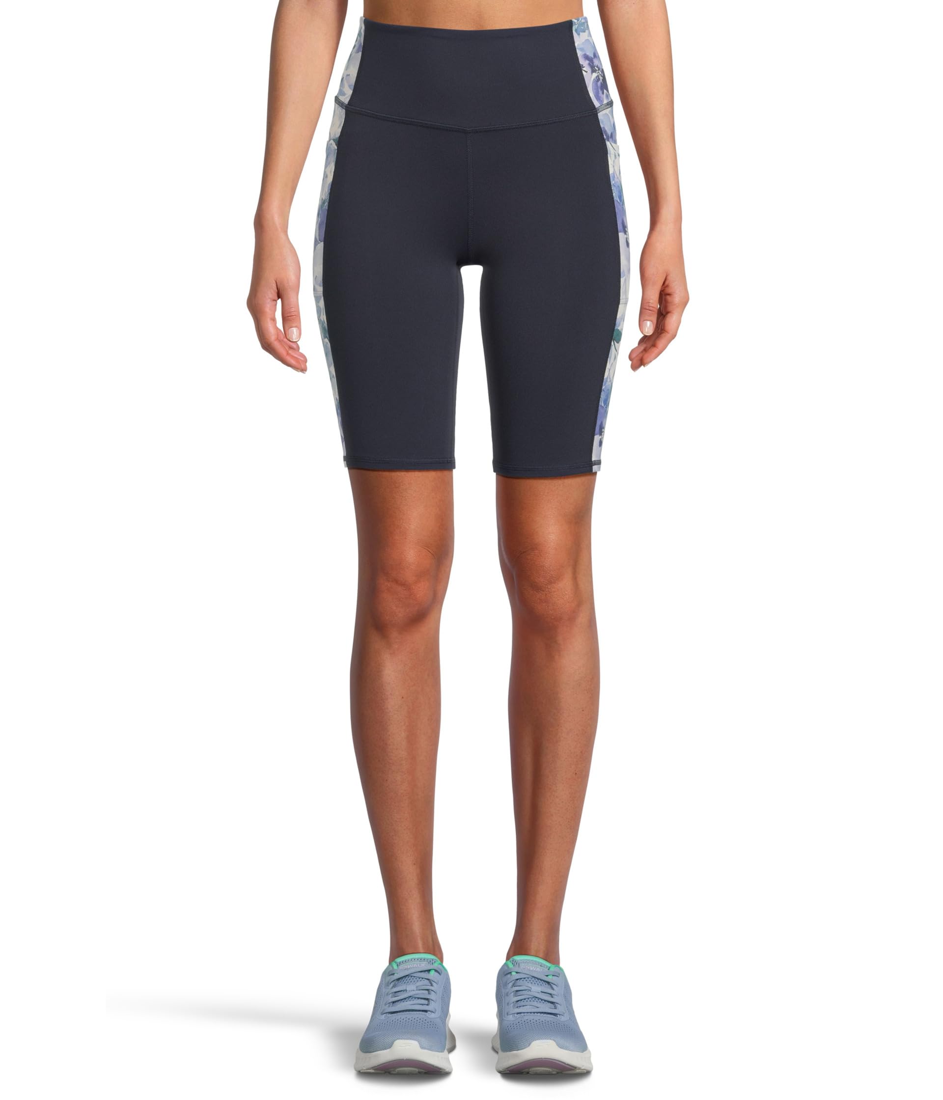 

Шорты SKECHERS Go Walk High-Waisted 10 Inch Bike Shorts, Blue Seascape Floral