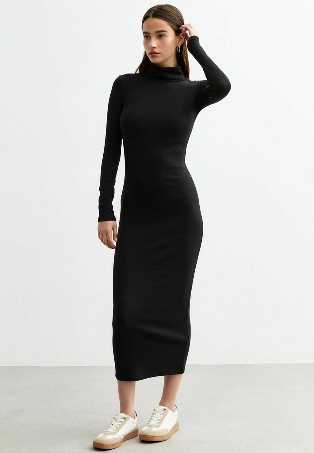 

Вязаное платье ROLL NECK MIDI New Look, черный